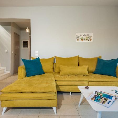 Asante Group Holiday Homes تسيليفي المظهر الخارجي الصورة