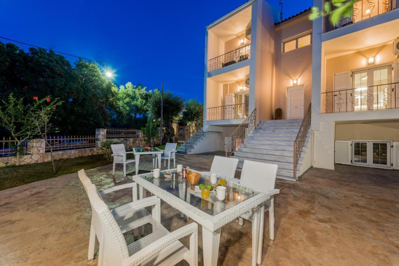 Asante Group Holiday Homes تسيليفي المظهر الخارجي الصورة