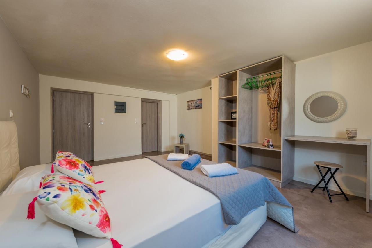 Asante Group Holiday Homes تسيليفي المظهر الخارجي الصورة
