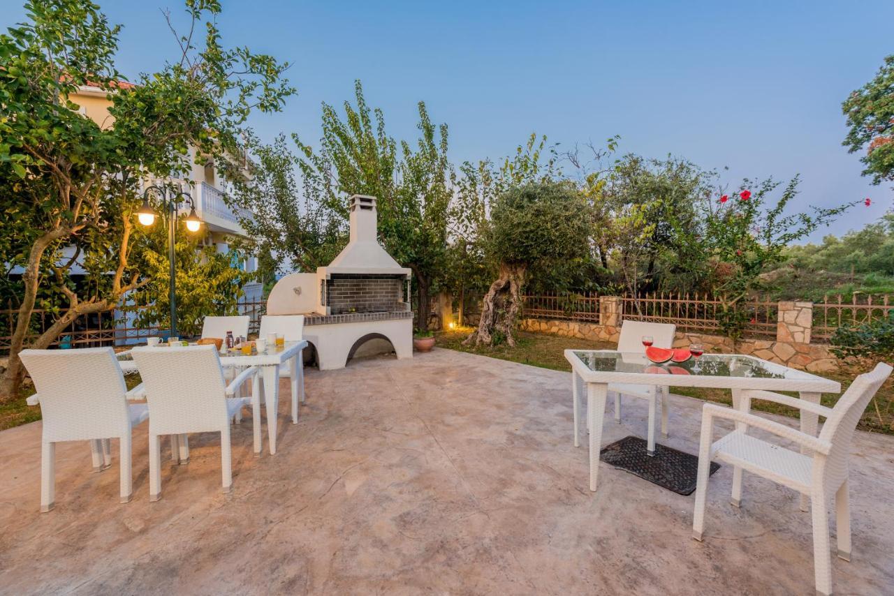 Asante Group Holiday Homes تسيليفي المظهر الخارجي الصورة