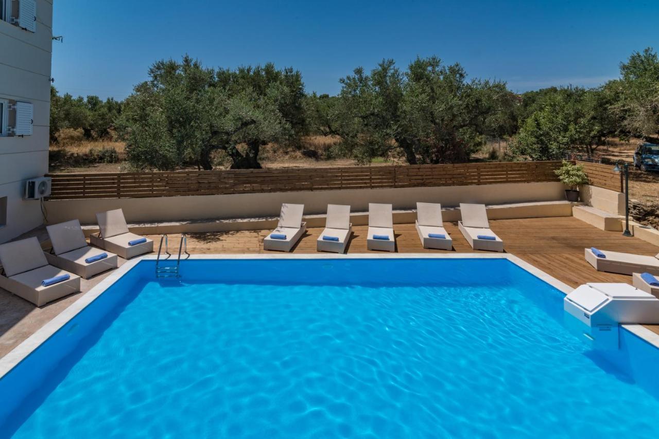 Asante Group Holiday Homes تسيليفي المظهر الخارجي الصورة