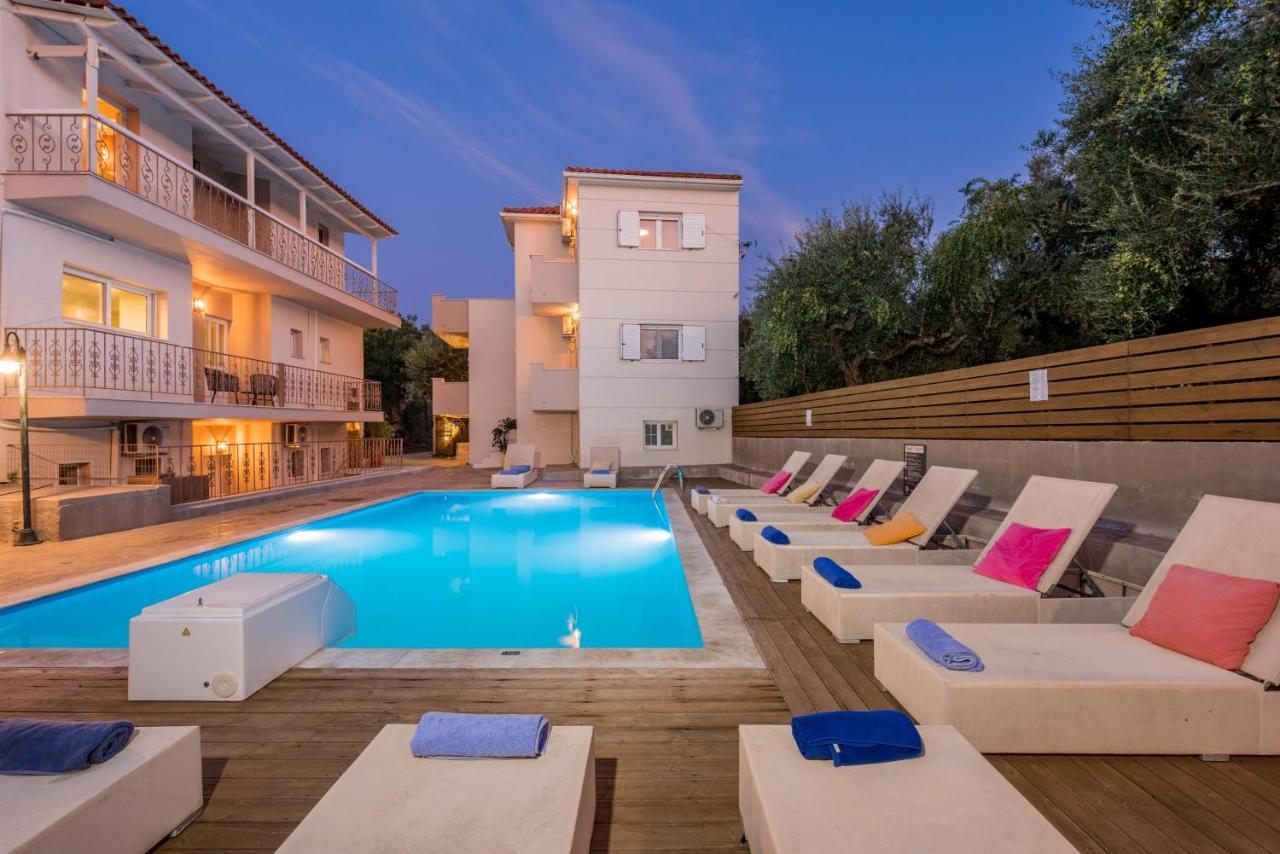 Asante Group Holiday Homes تسيليفي المظهر الخارجي الصورة